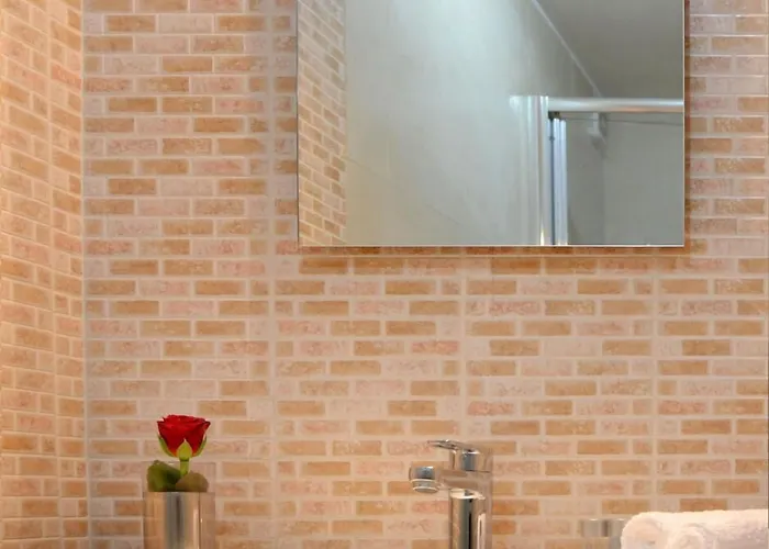 Couette-café Gioielli Di Cornelia 2*